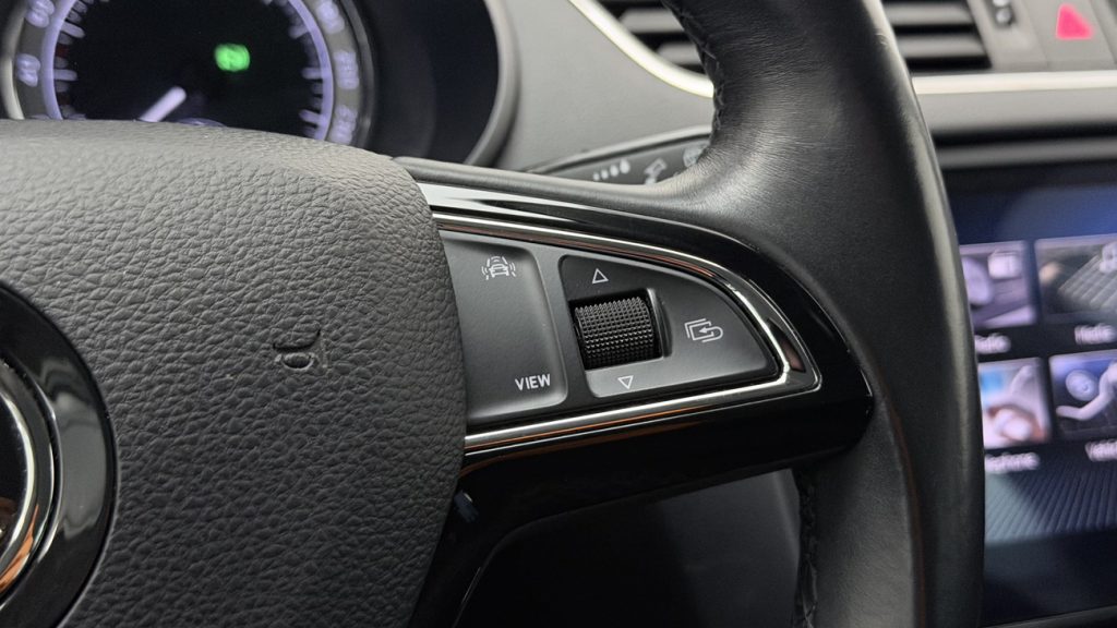 Skoda Octavia 2020 - miniatyr 18
