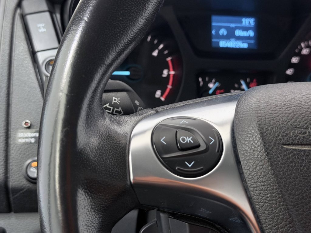Ford Transit 2016 - miniatyr 16