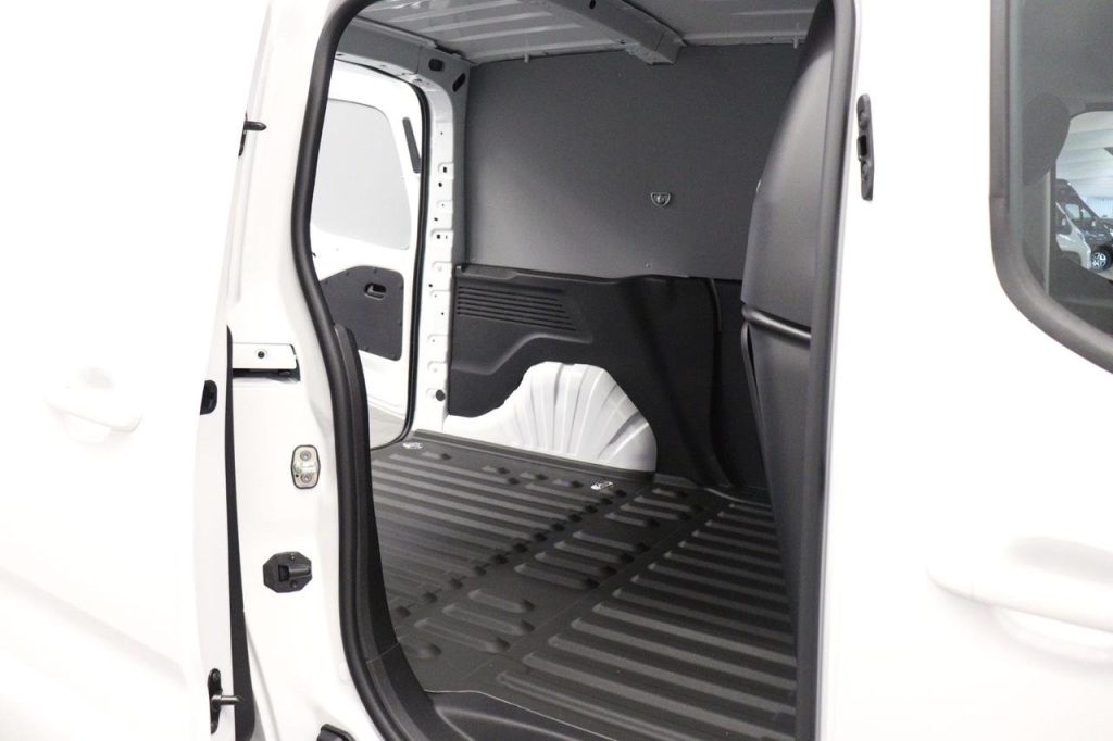 Peugeot Partner 2021 - miniatyr 7