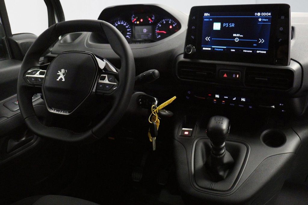 Peugeot Partner 2021 - miniatyr 11