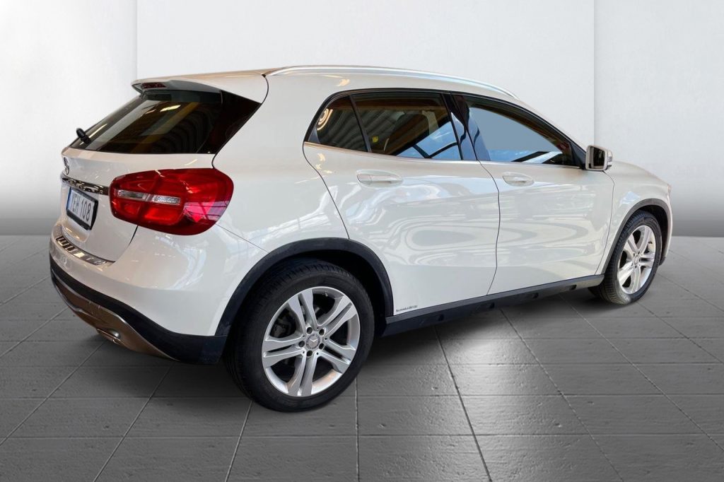 Mercedes-Benz GLA 2016 - miniatyr 4