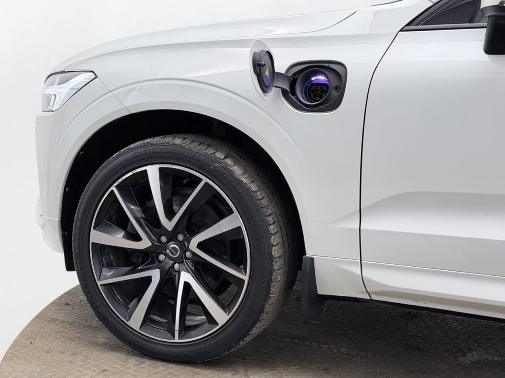 Volvo XC60 2020 - miniatyr 33