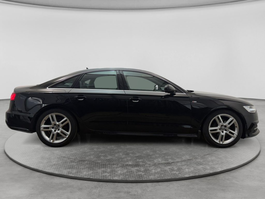 Audi A6 2018 - miniatyr 4