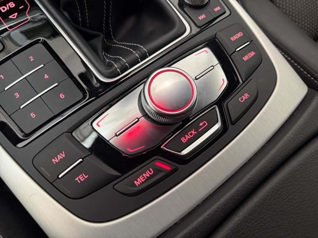 Audi A6 2018 - miniatyr 27