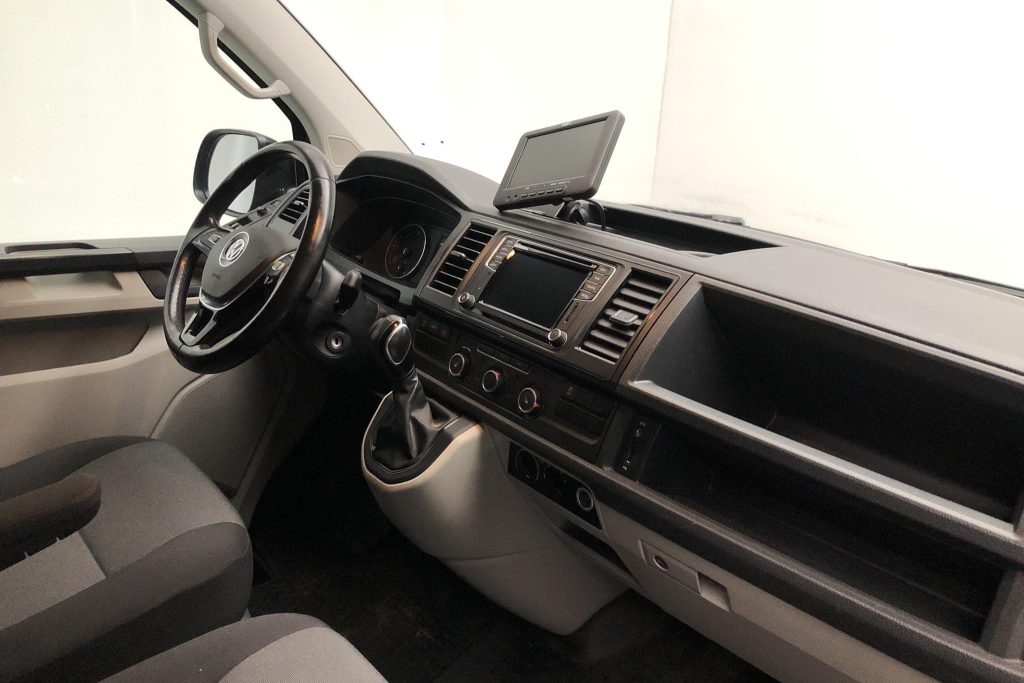 Volkswagen Transporter 2016 - miniatyr 7