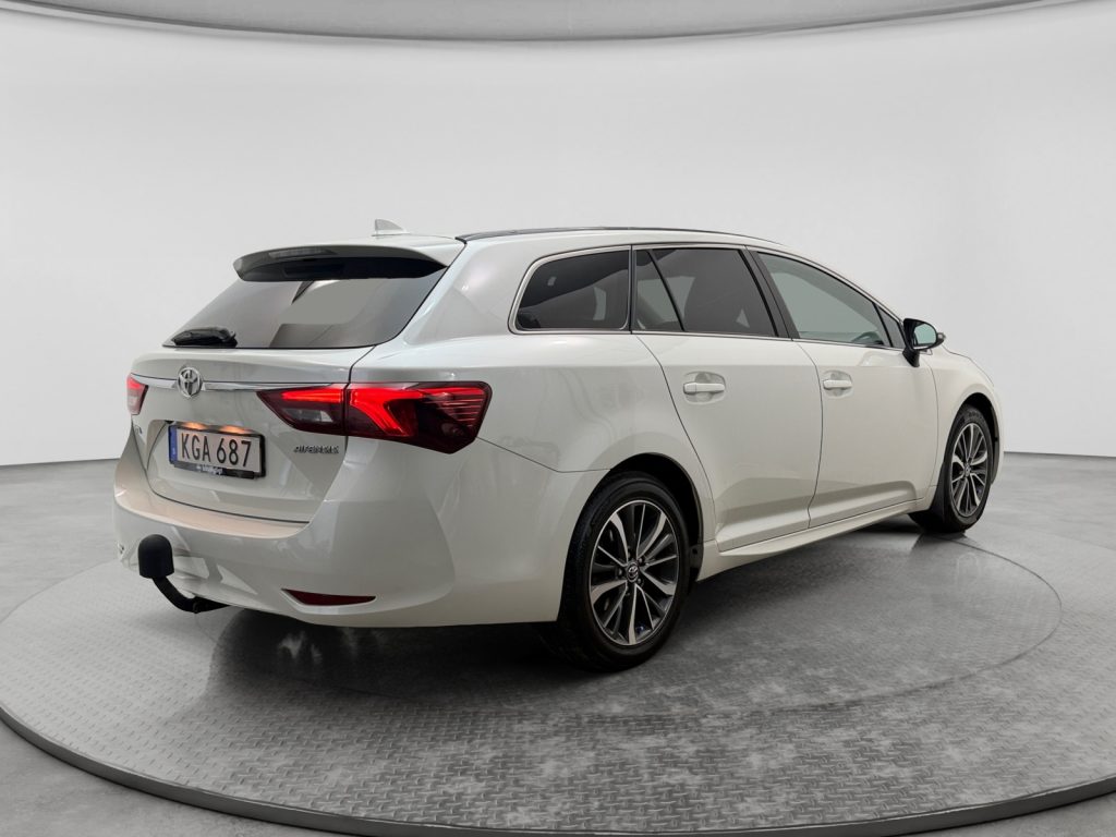 Toyota Avensis 2016 - miniatyr 5